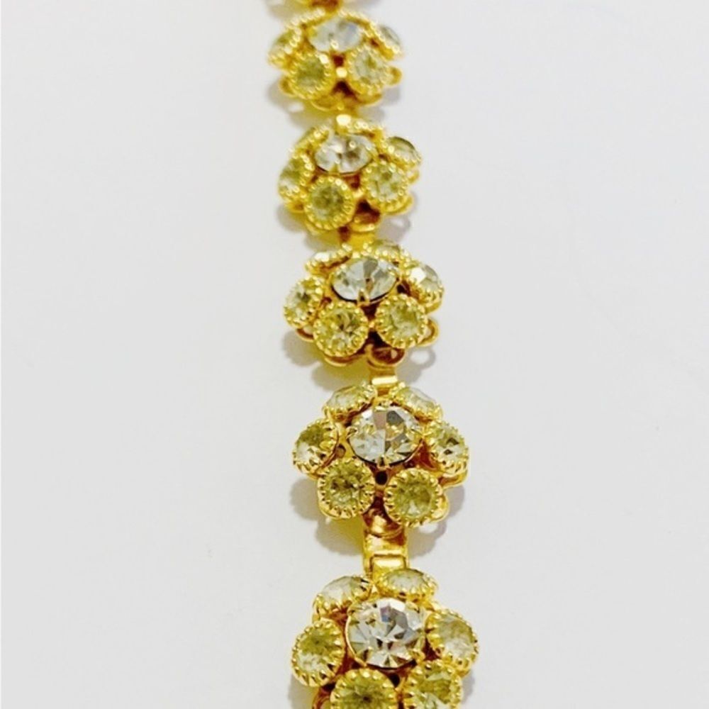 Mid-Century Vintage Gold Rhinstone Bracelet - Picture 7 of 8